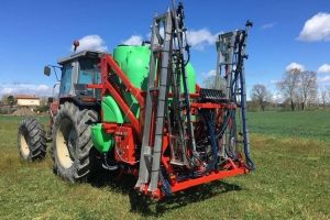 Навісні штангові обприскувачі AMP Sprayers