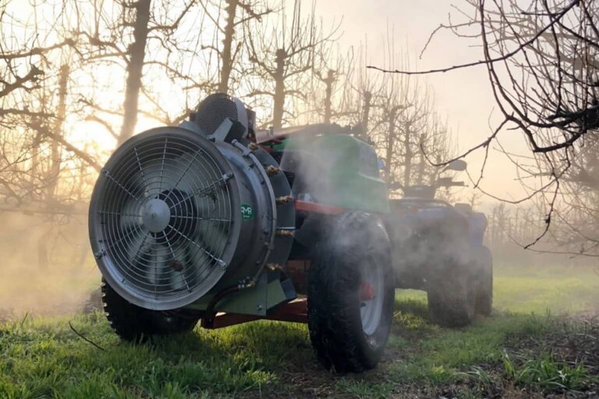 Моторизовані обприскувачі AMP Sprayers