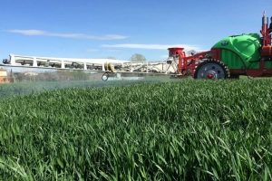 Штанга опрыскивателя AMP MVA Штанга опрыскивателя AMP MVA