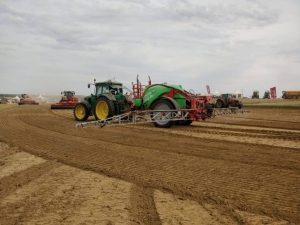 Причіпний штанговий обприскувач AMP Pulmatic 20/45 Причіпний штанговий обприскувач AMP Pulmatic 20/45