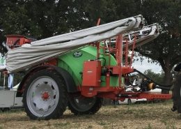 Прицепной штанговый опрыскиватель AMP Pulmatic 20/45