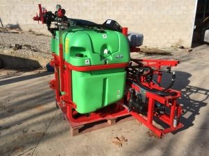 Навесной штанговый опрыскиватель AMP Pulmatic E Навесной штанговый опрыскиватель AMP Pulmatic E