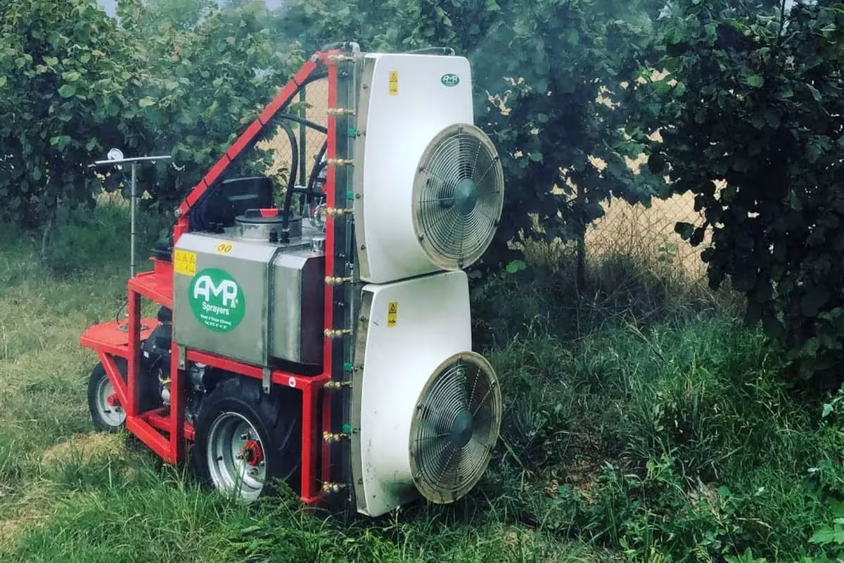 Самохідні обприскувачі AMP Sprayers