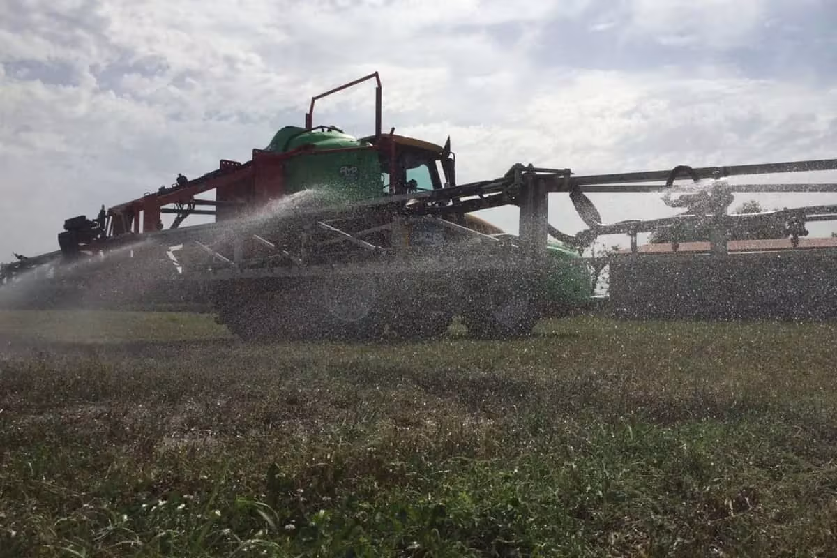 Спеціальні обприскувачі AMP Sprayers
