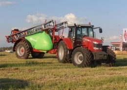 Причіпний штанговий обприскувач AMP Worker 25/80